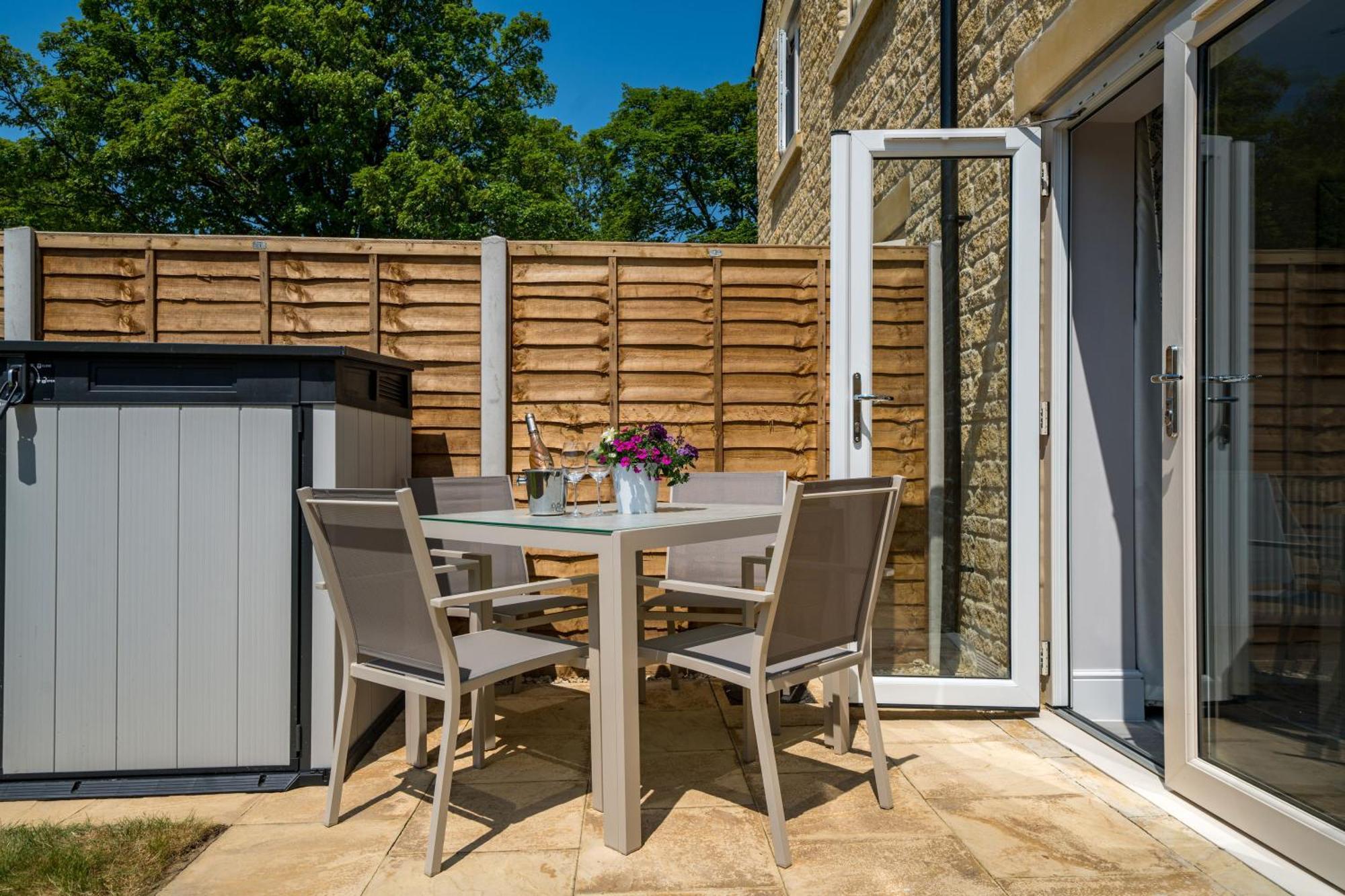 Fleming Cottage - Contemporary Cotswold Home Upper Rissington 외부 사진